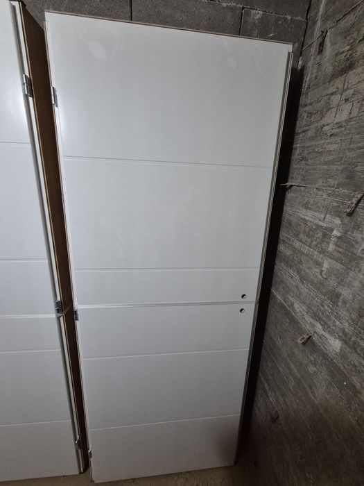 Интериорни врати