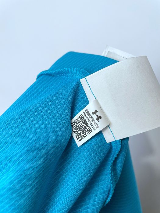 Tricouri Under Armour noi cu etichetă
