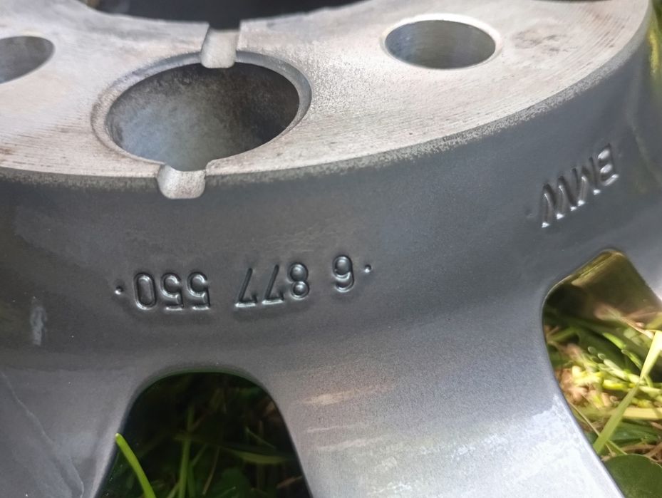 BMW Оригинални Джанти M кови 18цола