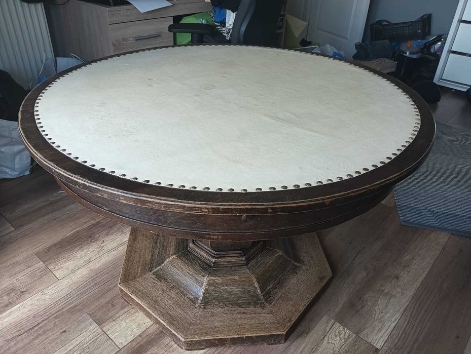 Masa lemn masiv, piele si suporturi pahare