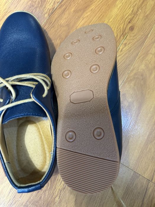 Продам обувь на подростка. Мальчика