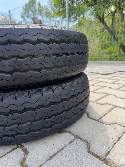 Două bucăți anvelope 175 r14 c platformă trailer șlep dube 175/80/14c