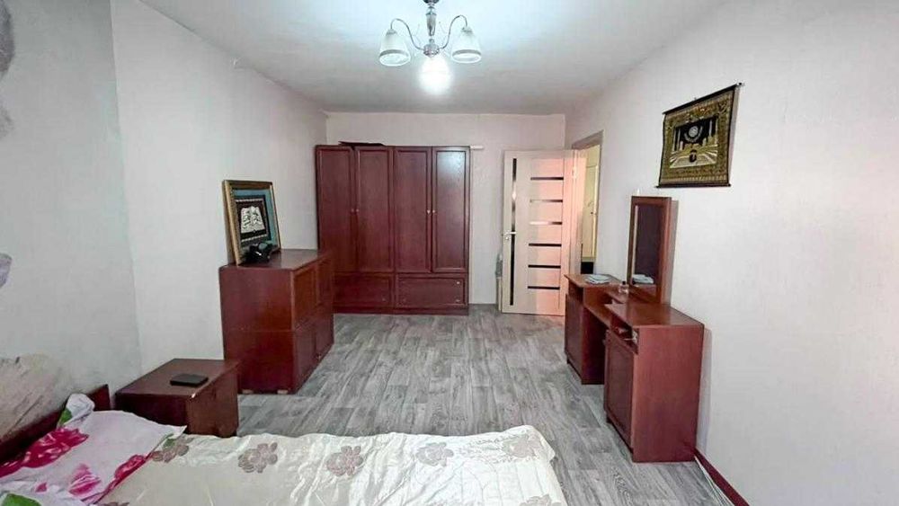Продам 3 комнатную Назгуль Империя
