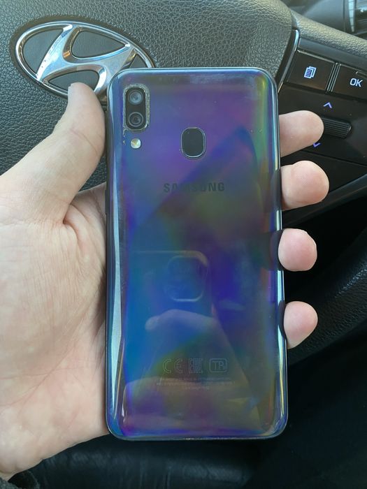 продам Samsung galaxy A40