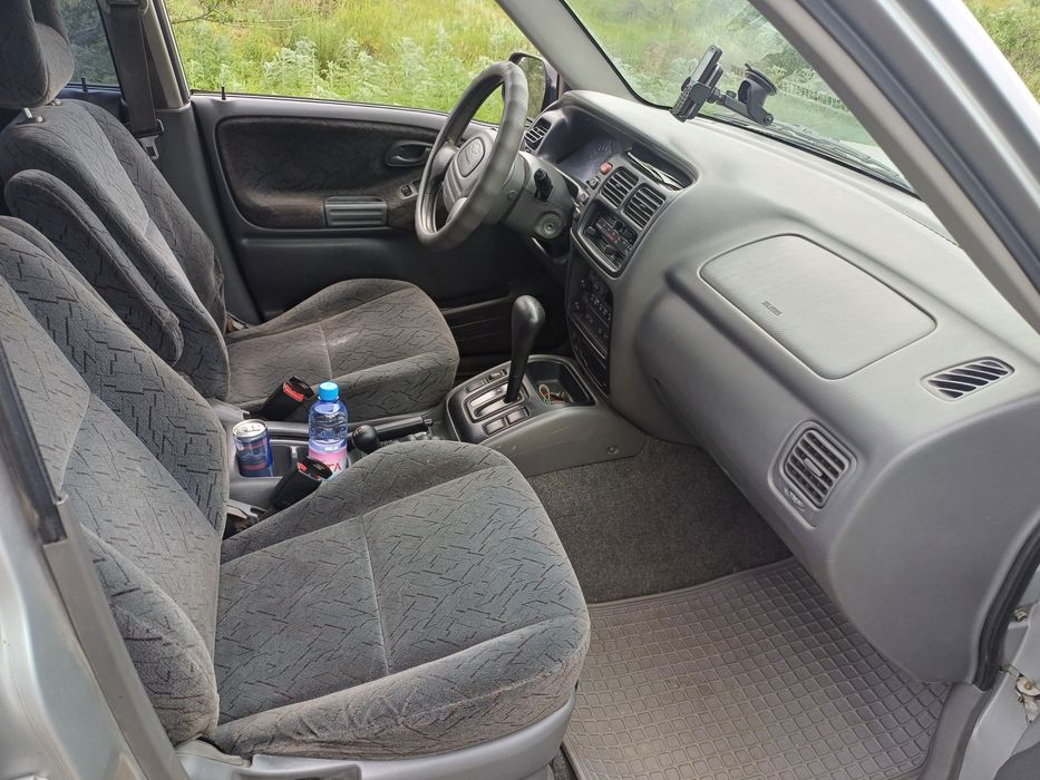 Шевроле Тракер 2002 года