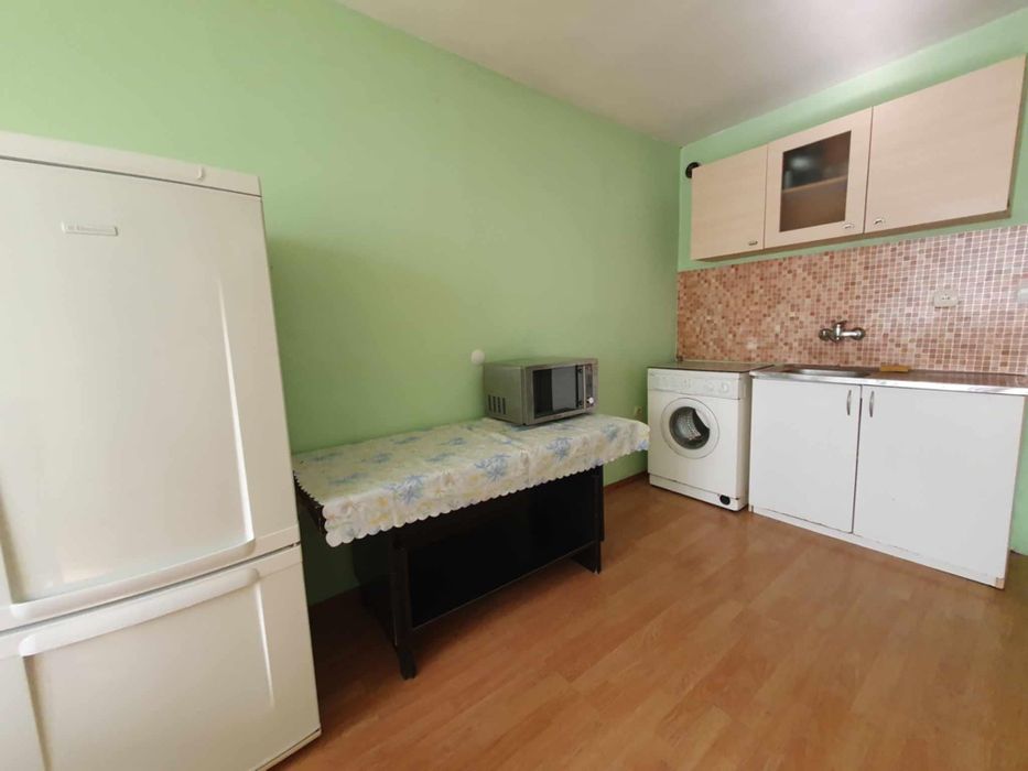 Дава се под наем Тристаен апартамент в Варна, Колхозен пазар - 75 кв.м за 423.3 € - Снимка #4