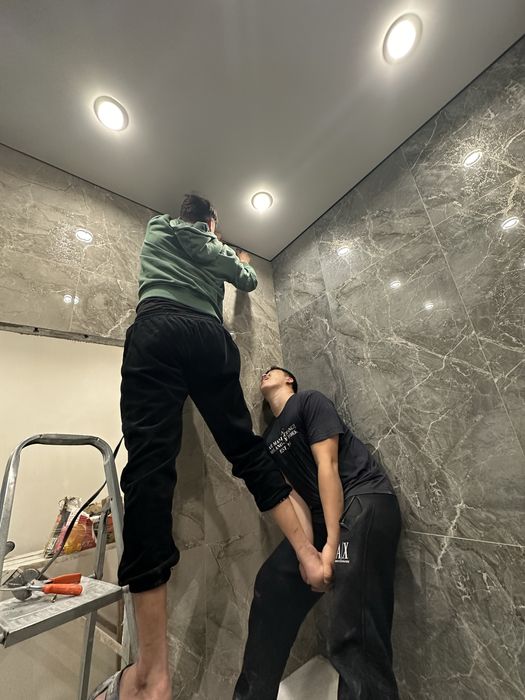 Фотосуреттегі мәтіні бар шеңберді қалай жасауға болады