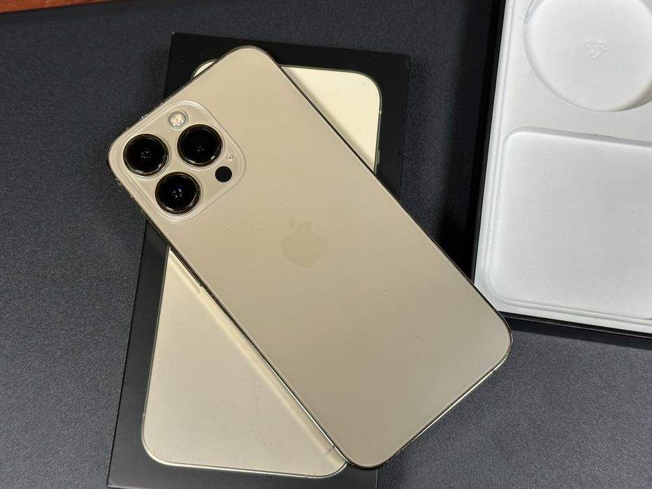 Iphone 13 pro 1TB Перфектен Върхова весия