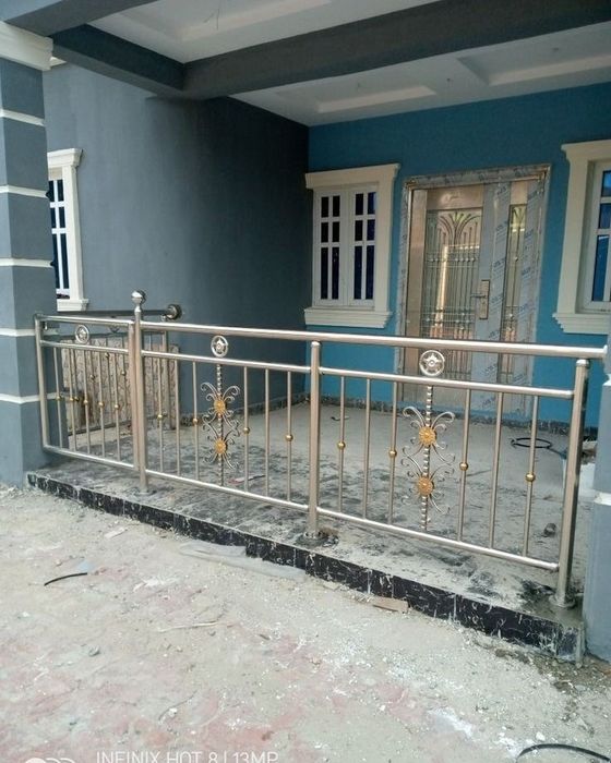 Garduri și balustrade de inox