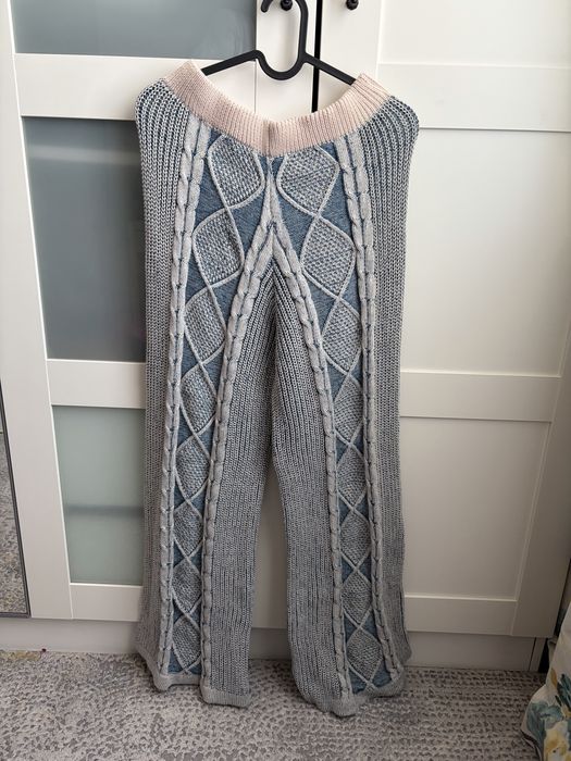 Нов   комплект  от.  плетиво.  Размер.  S.  Поръчан.  от   Shein.