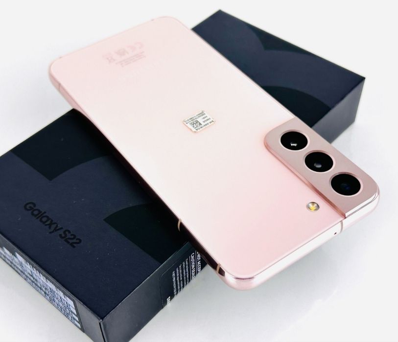 Samsung galaxy s 22 pink