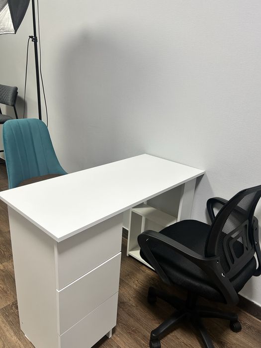 Сдаю кабинеты в салоне