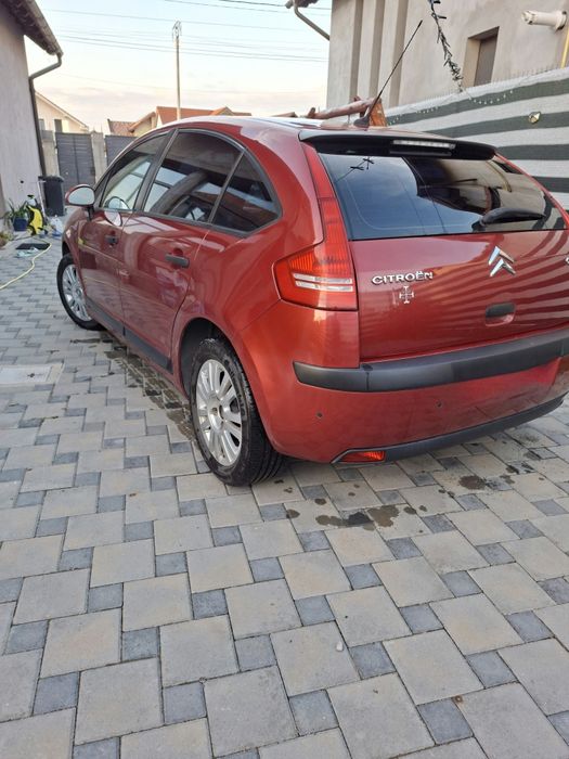 Vând Citroën C4 1.6 HDi (2009) Facelift – Mecanic excelent / Defecte optice de lac