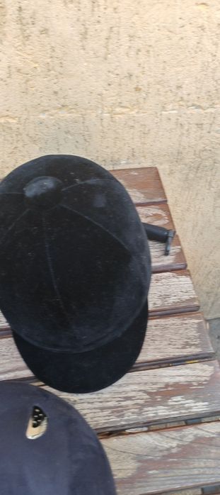 Casca călărie folosite de 2 ori
