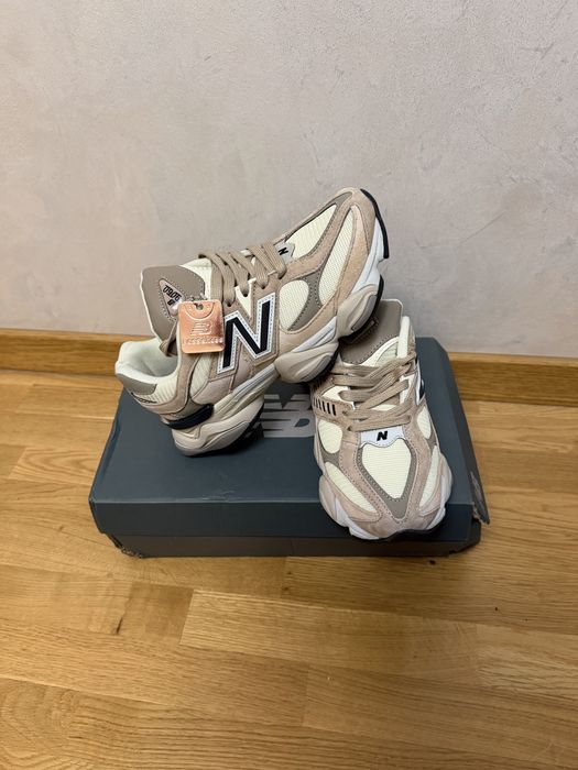 Adidasi New Balance 9060