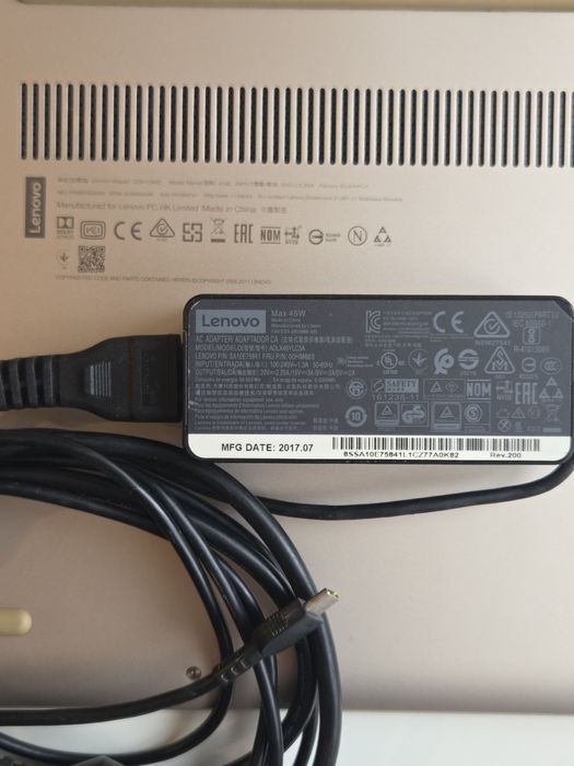 Laptop Lenovo Ideapad 720s cu i5, 256Gb, 8Gb Ram, display FullHD