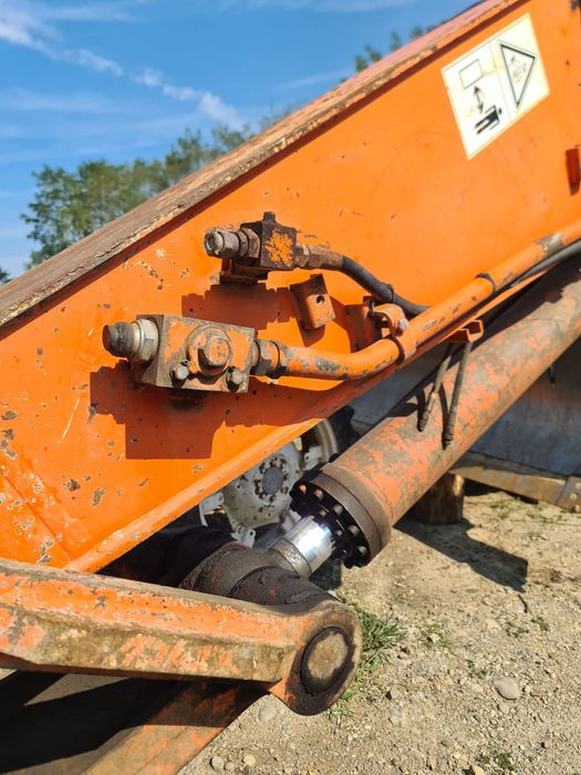 De vanzare hitachi