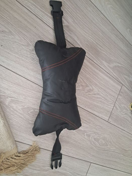 Подушка дорожная продам.