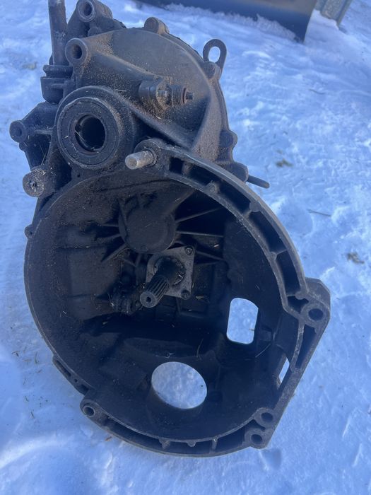 Продам коробку на ваз 2114