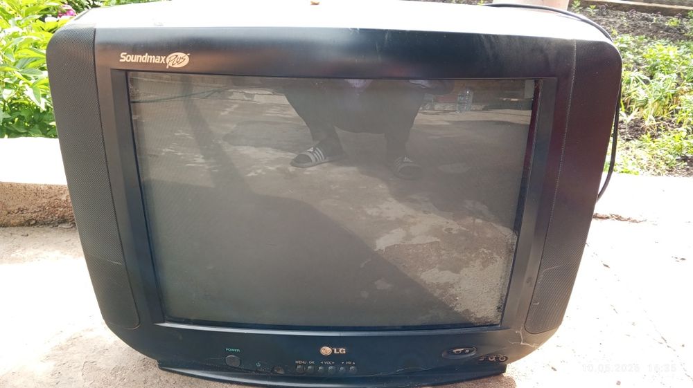 Televizorlar lg, solyaniya,roison va jinlipu hammasi ishlaydi tiniq