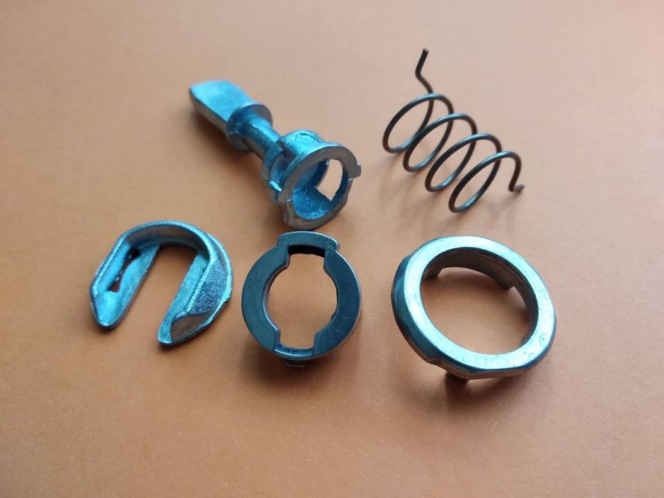 Kit reparatie butuc yala usa stanga dreapta Volkswagen New Beetle Polo 9n coupe