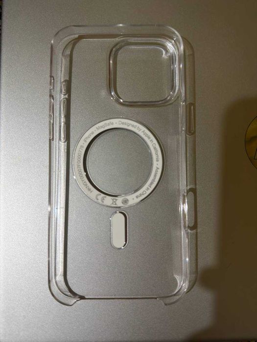 Iphone 16 pro max chexol