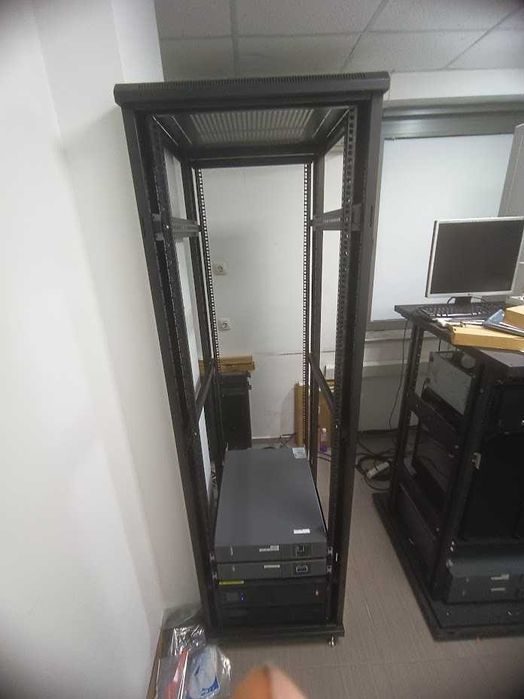 Сървърни шкафове / server racks 42U/45U