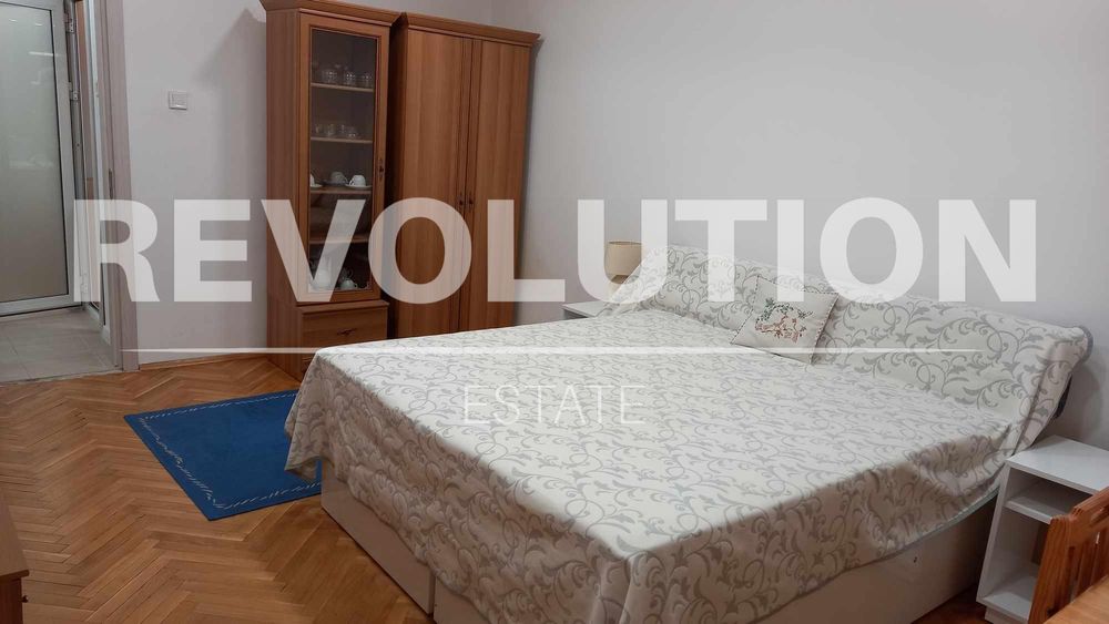 Дава се под наем Четиристаен апартамент в Варна, ХЕИ - 80 кв.м за 648.21 € - Снимка #2