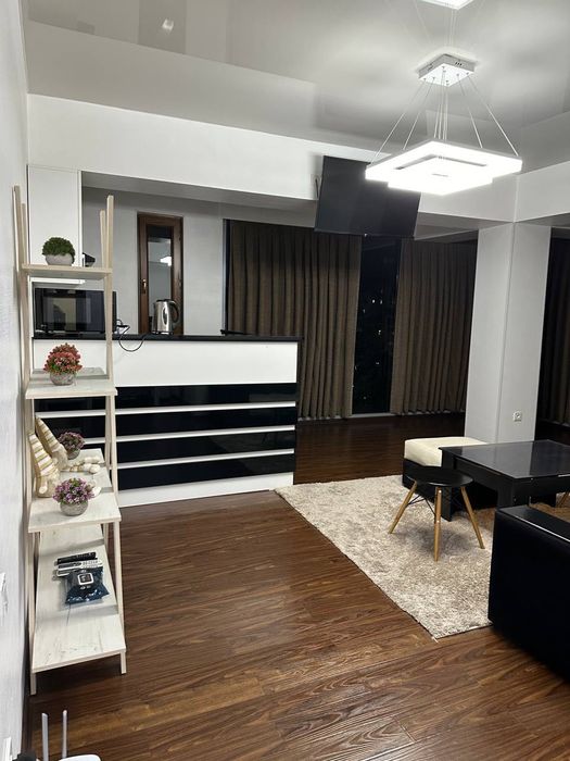 Сдаю квартиру в центре, и. Ойбек, Ц-7