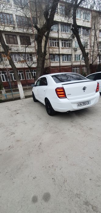 Chevrolet Cobalt 2018 — 3