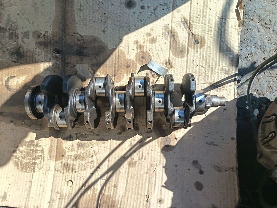 Коленвал на lada новый