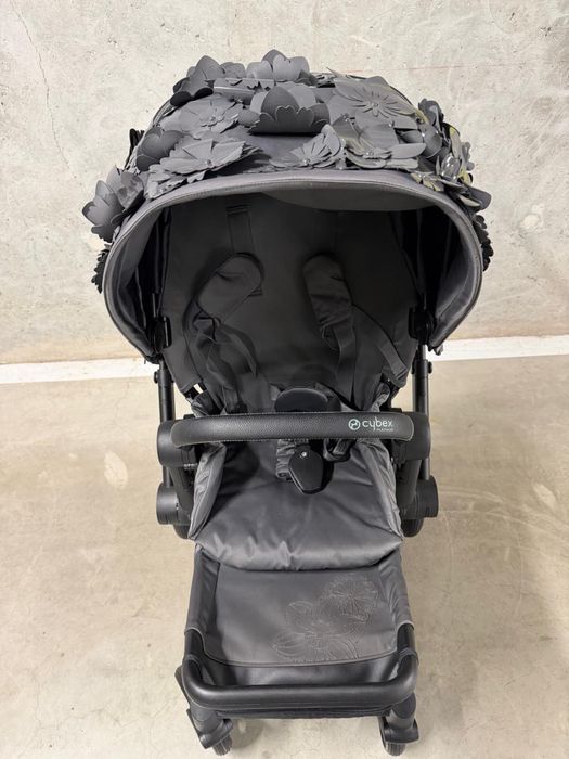 Cybex Priam 3.0 Simply Flowers Grey - Fashion, sistem 2 in 1