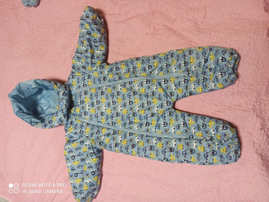 Продам детский комбинезон