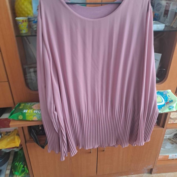 Дамска блуза в цвят пепел от рози