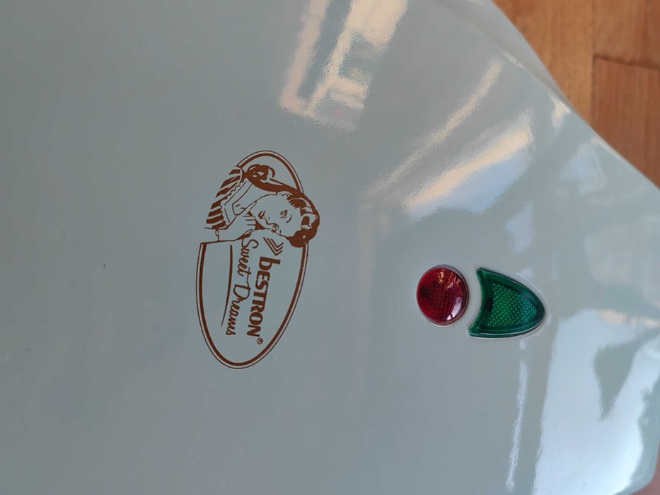 Уред за понички гофрети Bestron