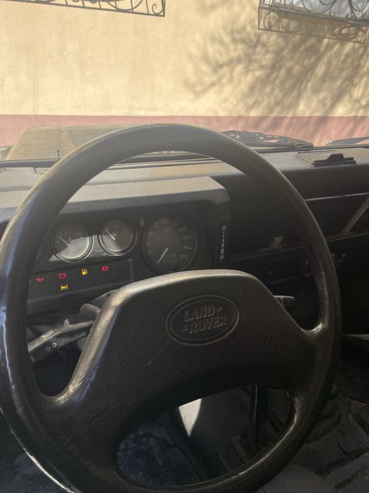 Land Rover Defender 110 (pikap)