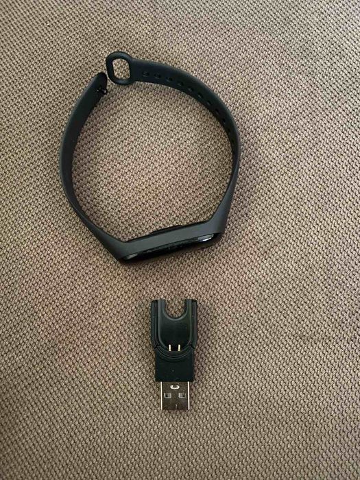 Нова смарт гривна