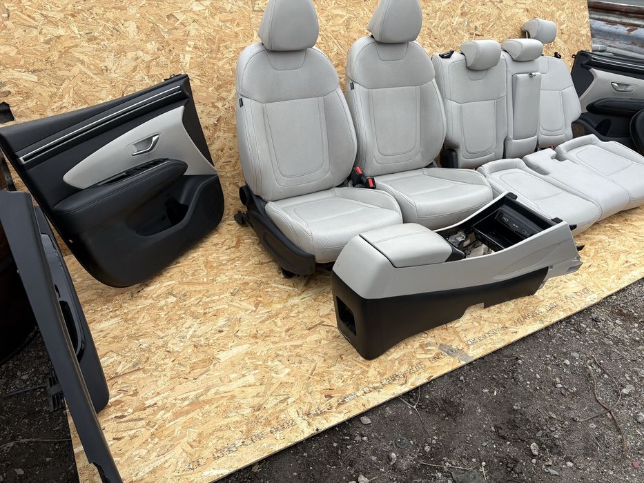 Кожен салон за Hyundai Tucson 2021-2024год.