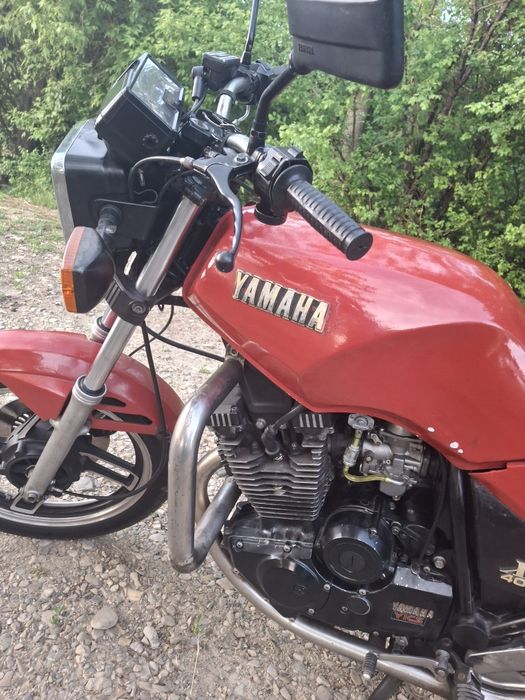 Moto Yamaha XS 12 E