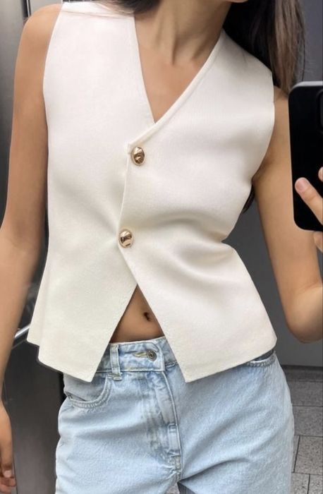 Чисто нов плетен бял топ