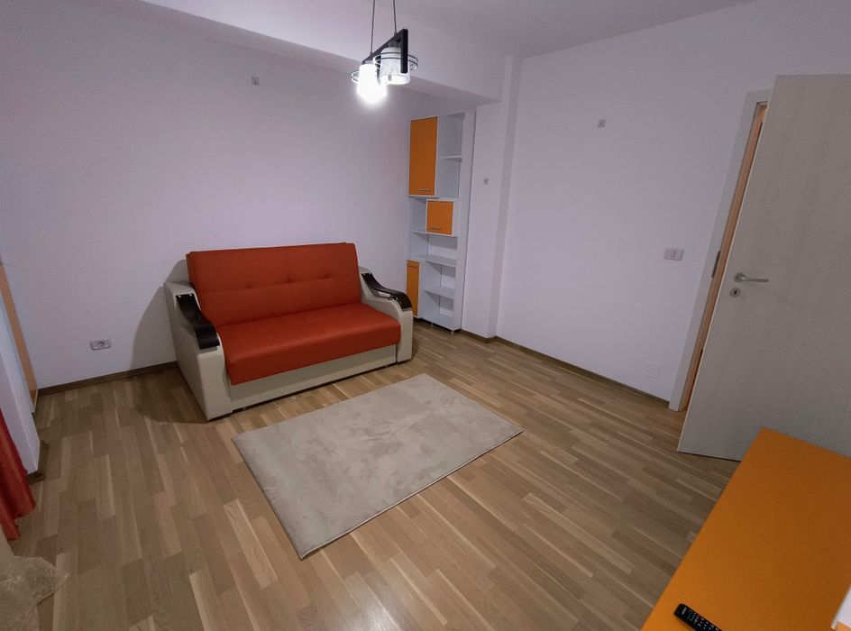 Închiriez apartament 2 camere