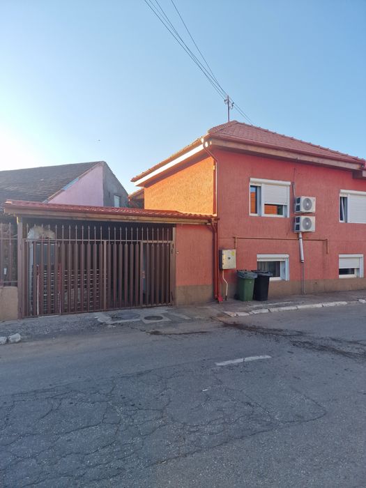 Casă in apropierea Castelului