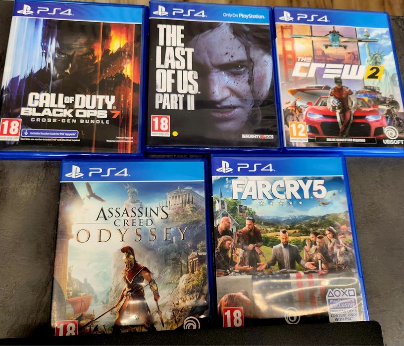 Amanet F28: Consola PS4 PRO 1 TB +1 maneta+5 Jocuri (L)