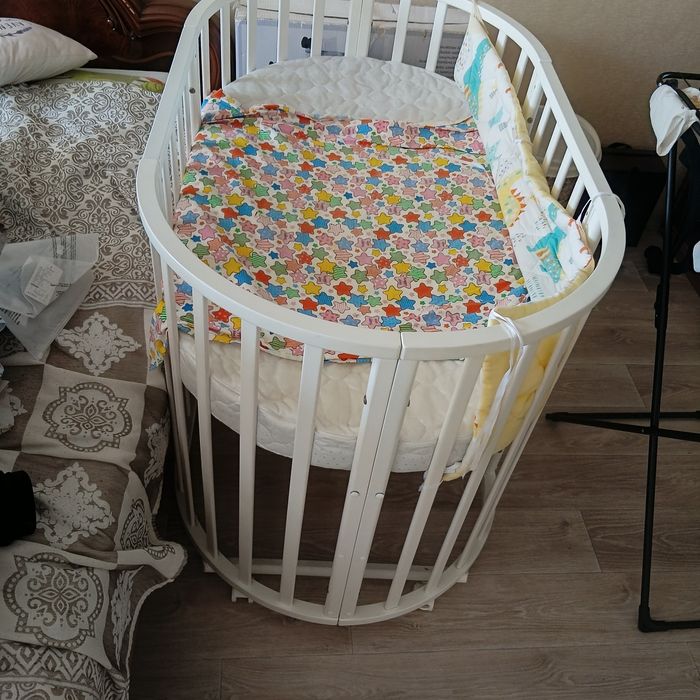 Продам детскую кроватку трансформер