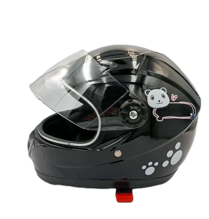 Детска каска шлем за мотор скутер