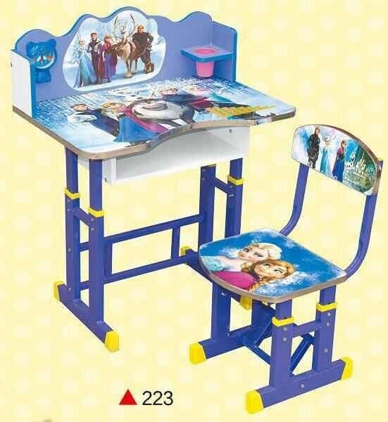 Деревянная детская парта со стулом.Парта школьная. Парта.