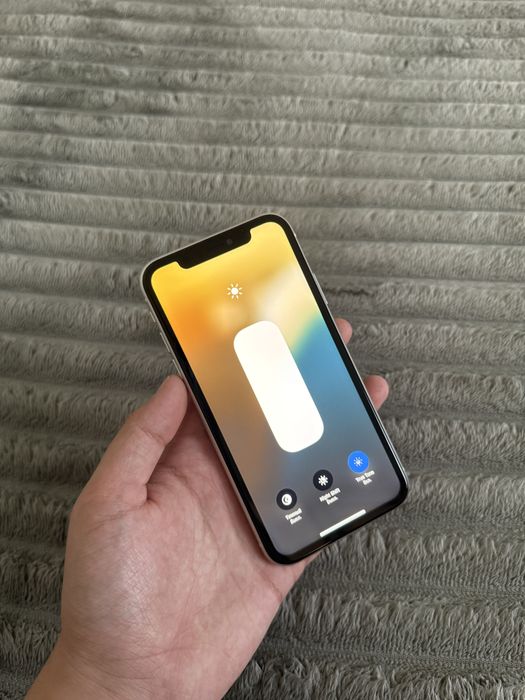 iPhone 11 128gb 96% в идеале