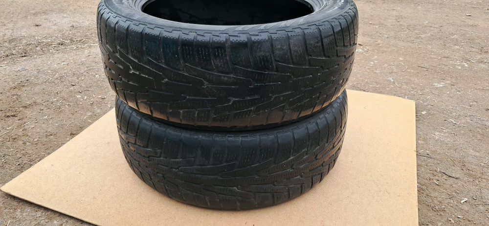 Продам Три шины размер 235/ 55 R 18
