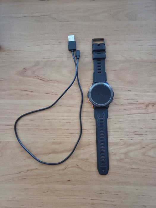 Продавам смарт часовник