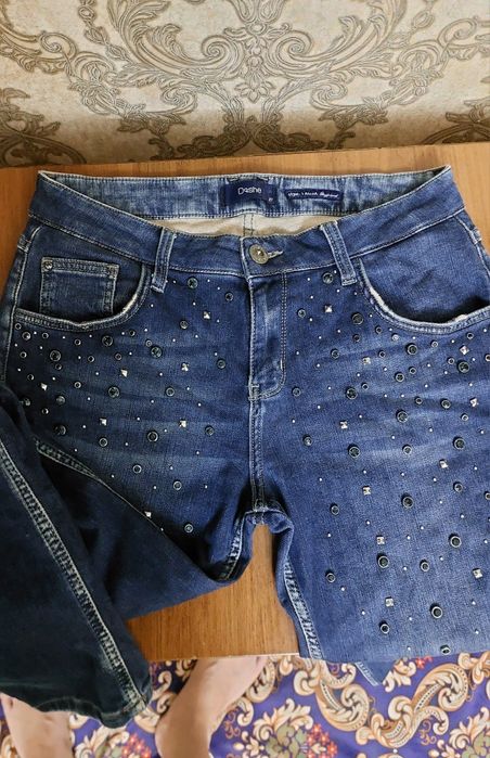 брендовые вещи в отличном состояние